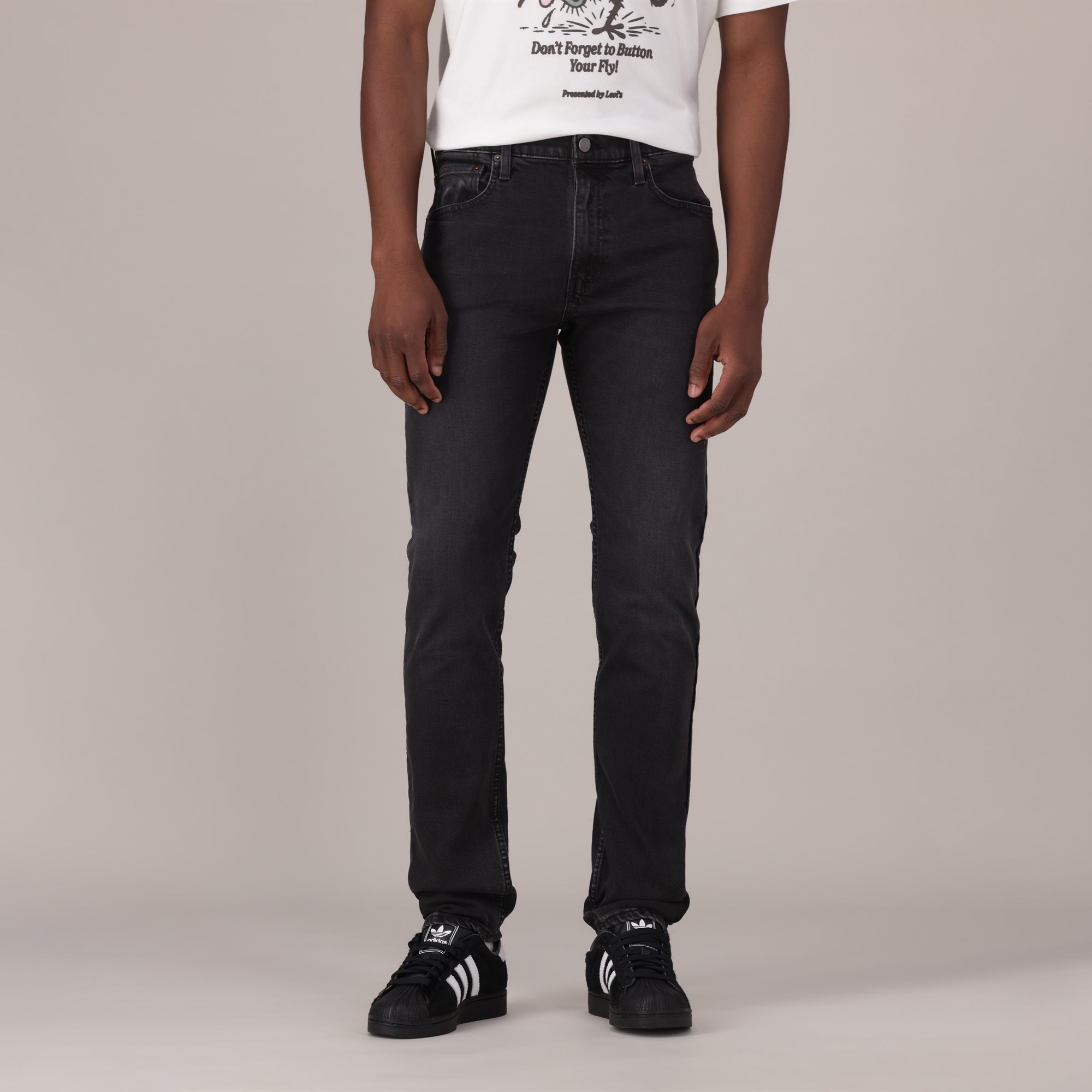 LEVI'S® MEN'S 512™ SLIM TAPER JEANS - BLACK