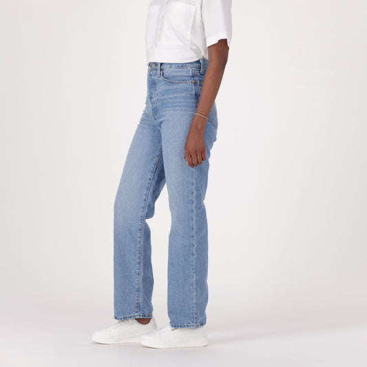 LEVI'S® WOMEN'S RIBCAGE STRAIGHT ANKLE JEANS - MED INDIGO - WORN IN