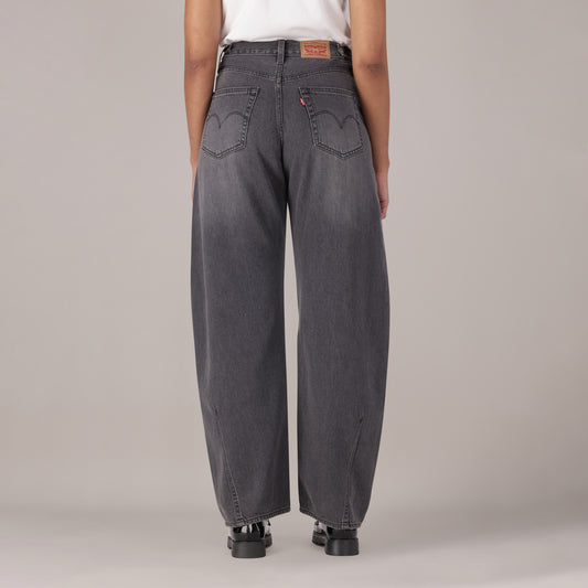 LEVI'S® WOMEN'S CINCH BARREL JEANS - BLACK