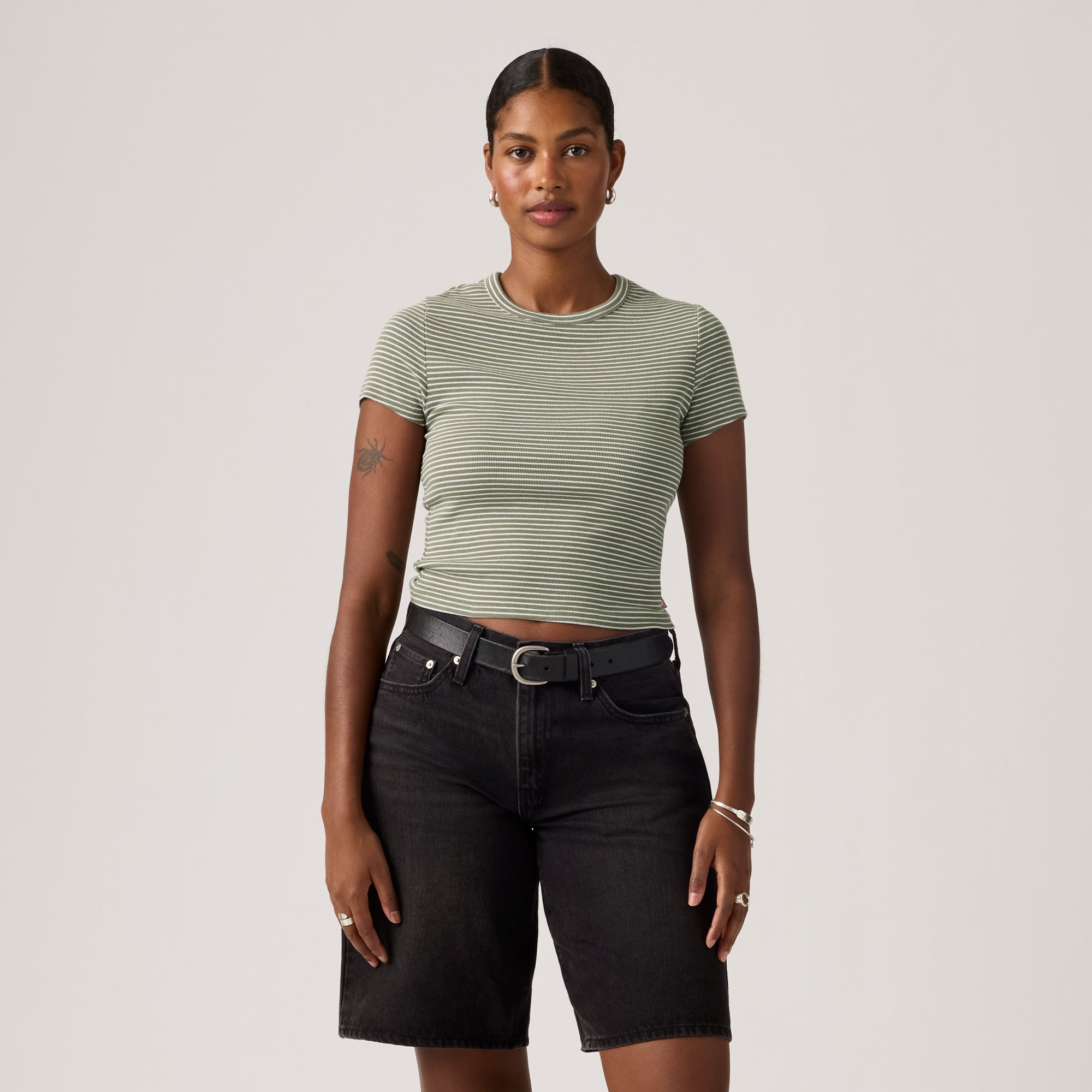 LEVI'S® WOMEN'S HAYES CROPPED TEE - MULTI COLOUR