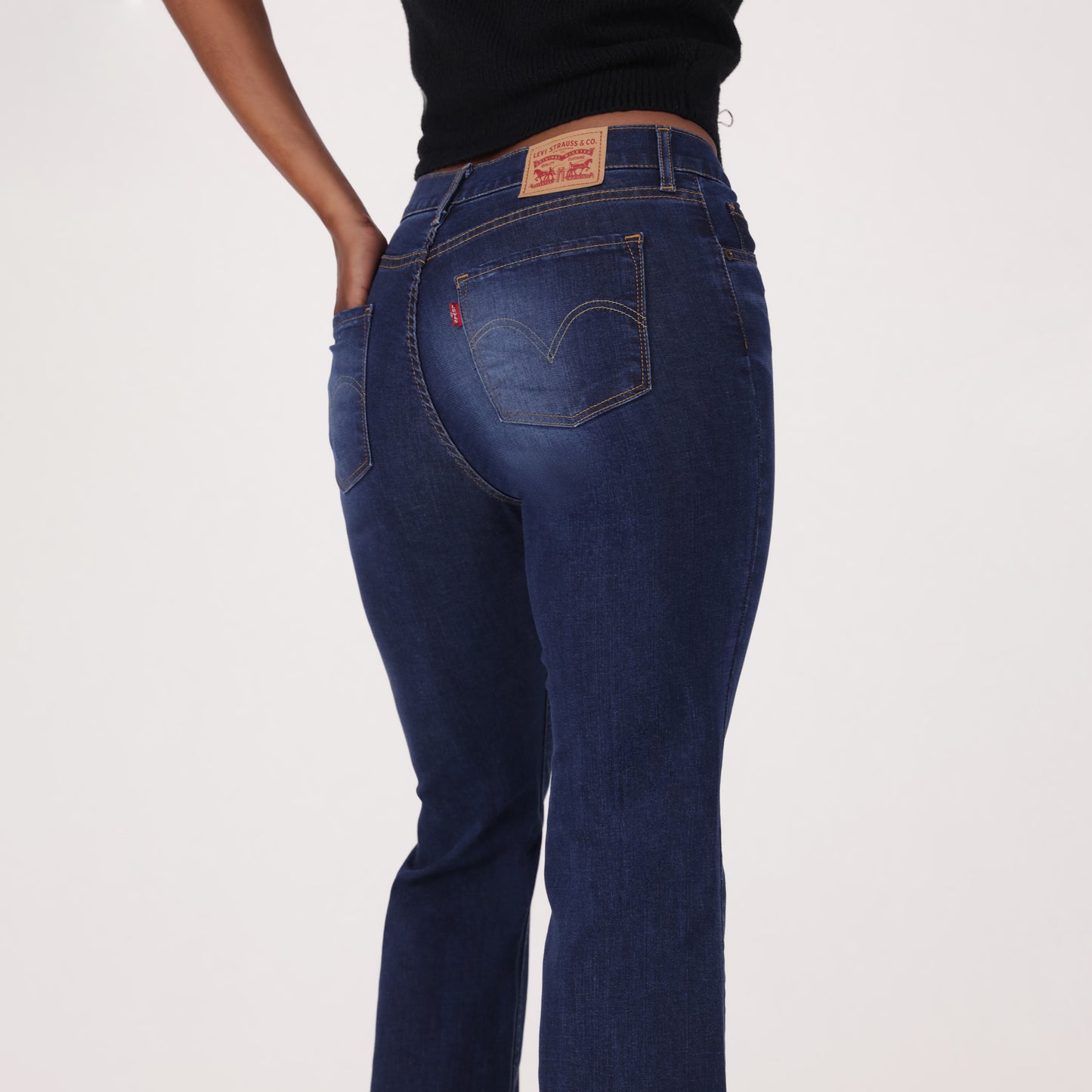 LEVI'S® WOMEN'S CURVY FLARE - DARK INDIGO WORN IN