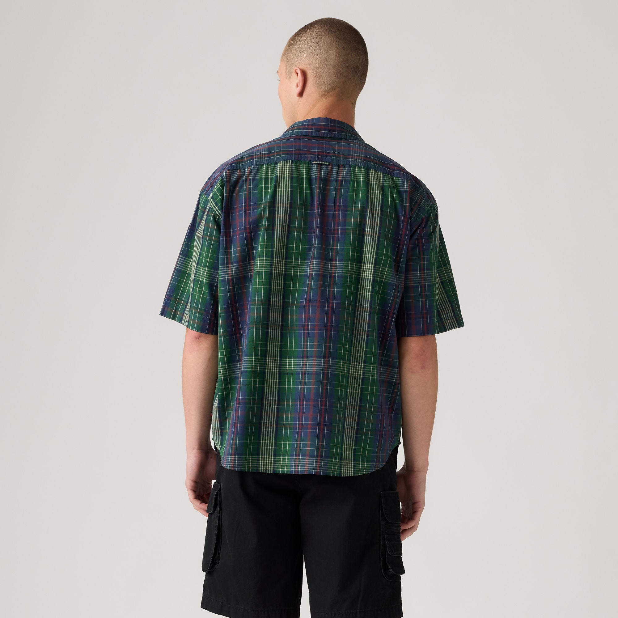 LEVI'S® MEN'S SHORT-SLEEVE ROAM LOOSE SHIRT - MULTI-COLOR