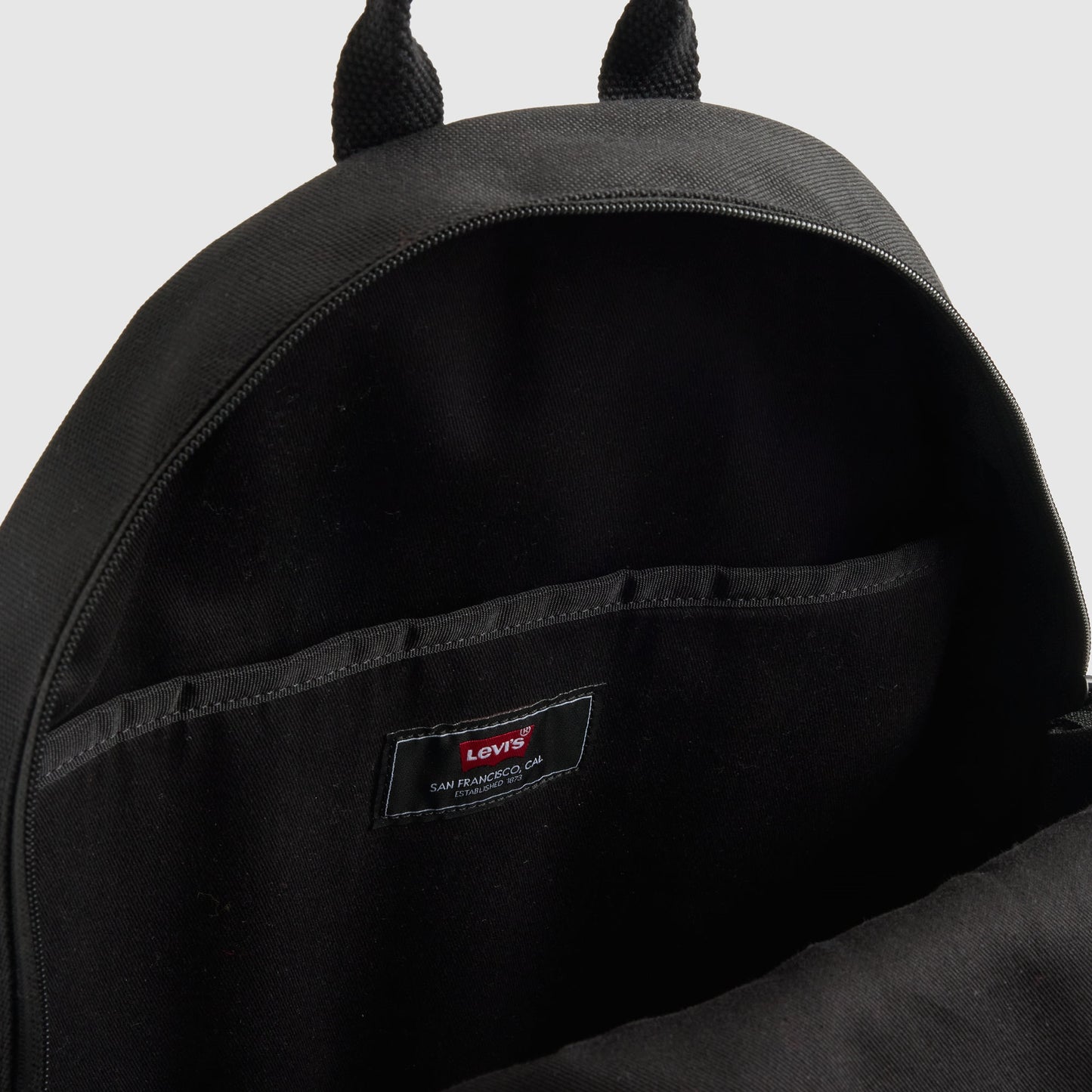 LEVI'S® MEN'S MISSION BAY PACK - BLACK