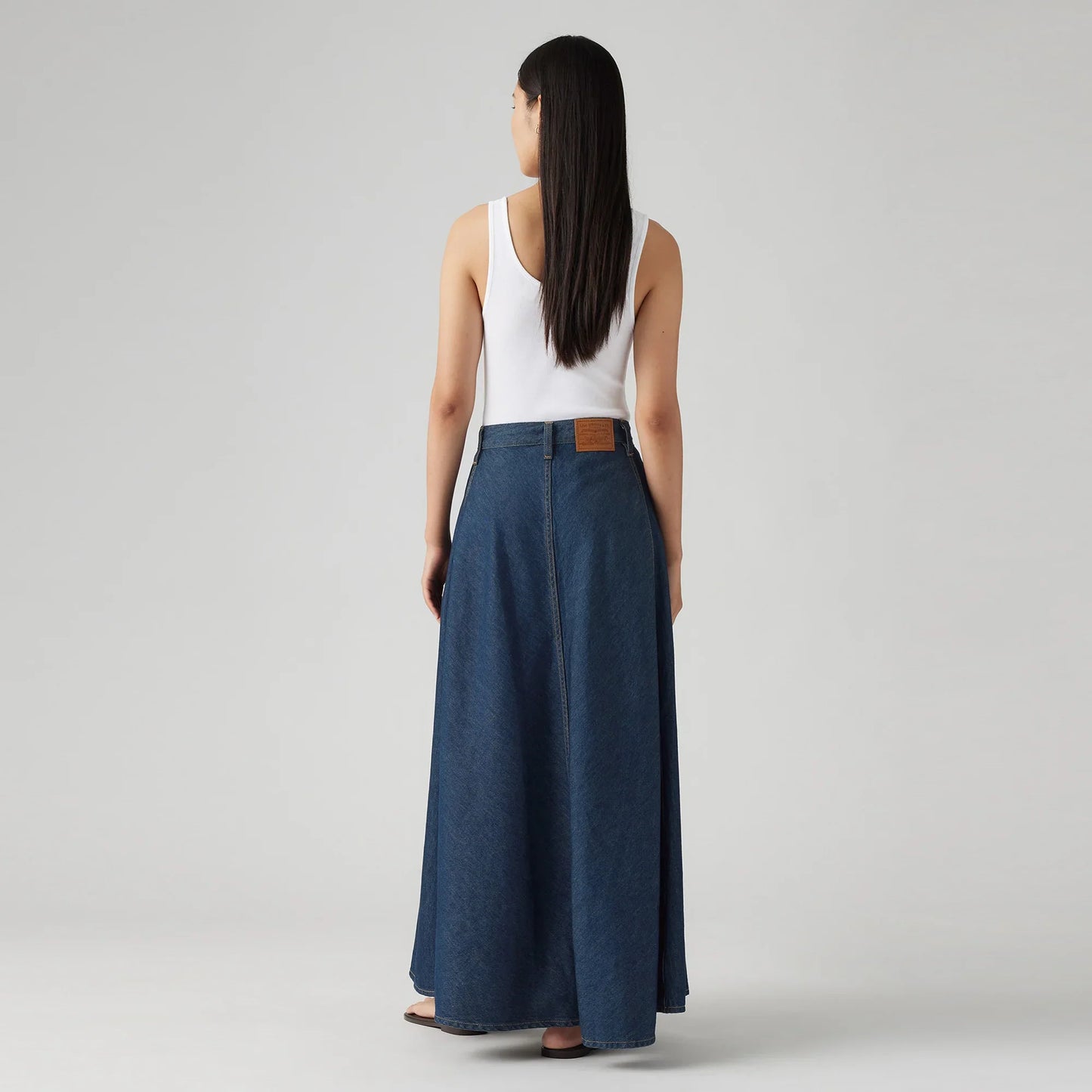LEVI'S® WOMEN'S XL SKIRT - DARK INDIGO - FLAT FINISH
