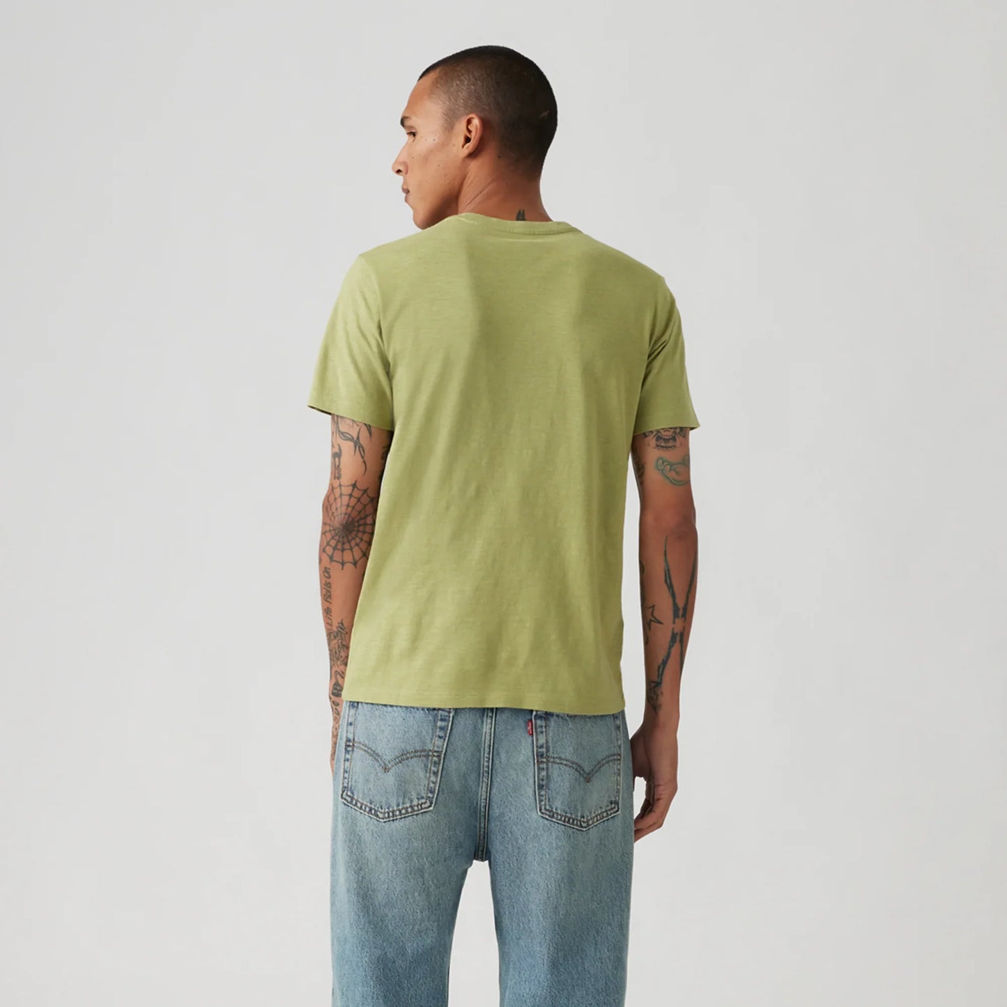 LEVI'S® MEN'S CLASSIC POCKET T-SHIRT - GREEN