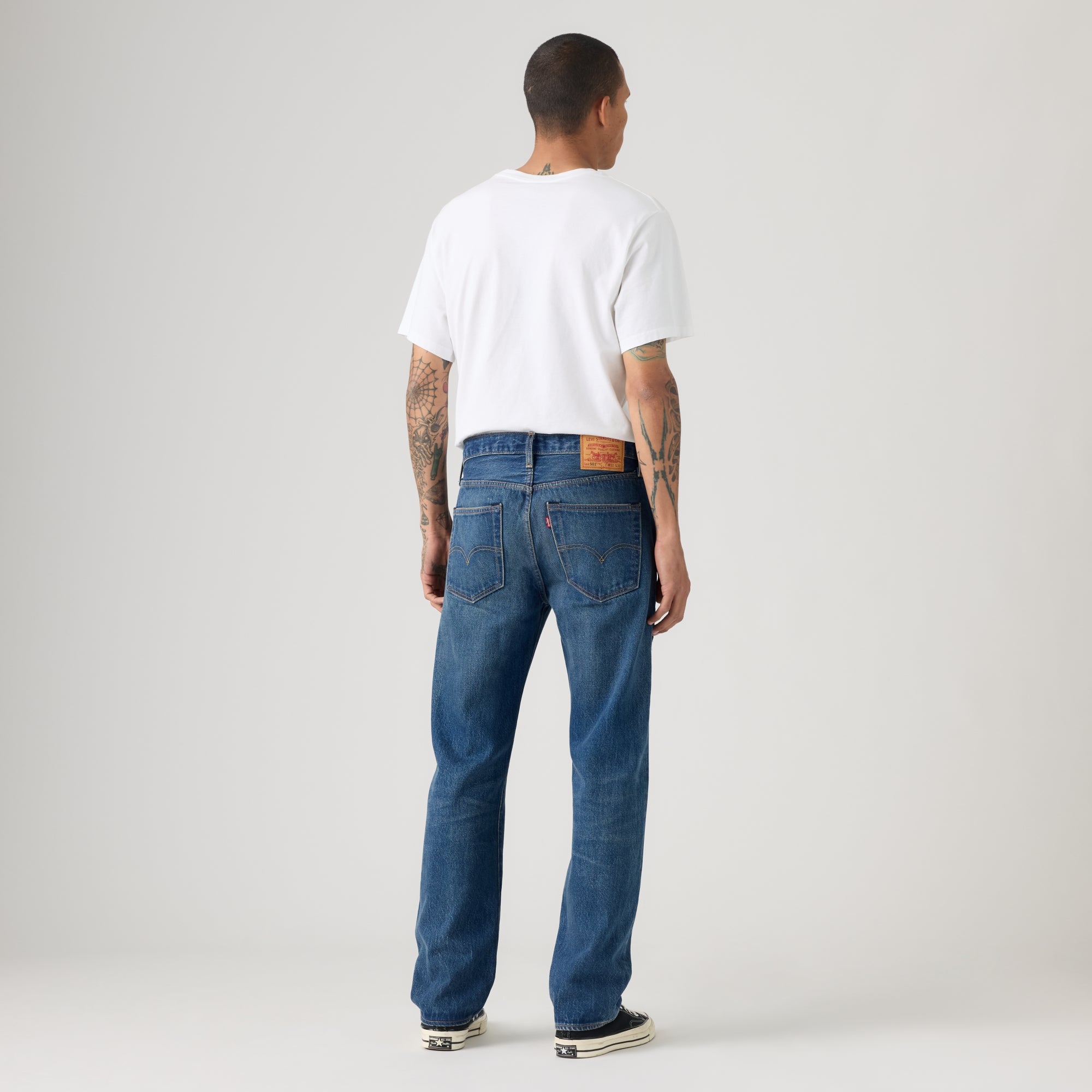 LEVI'S® MEN'S 501® ORIGINAL JEANS - MED INDIGO - WORN IN
