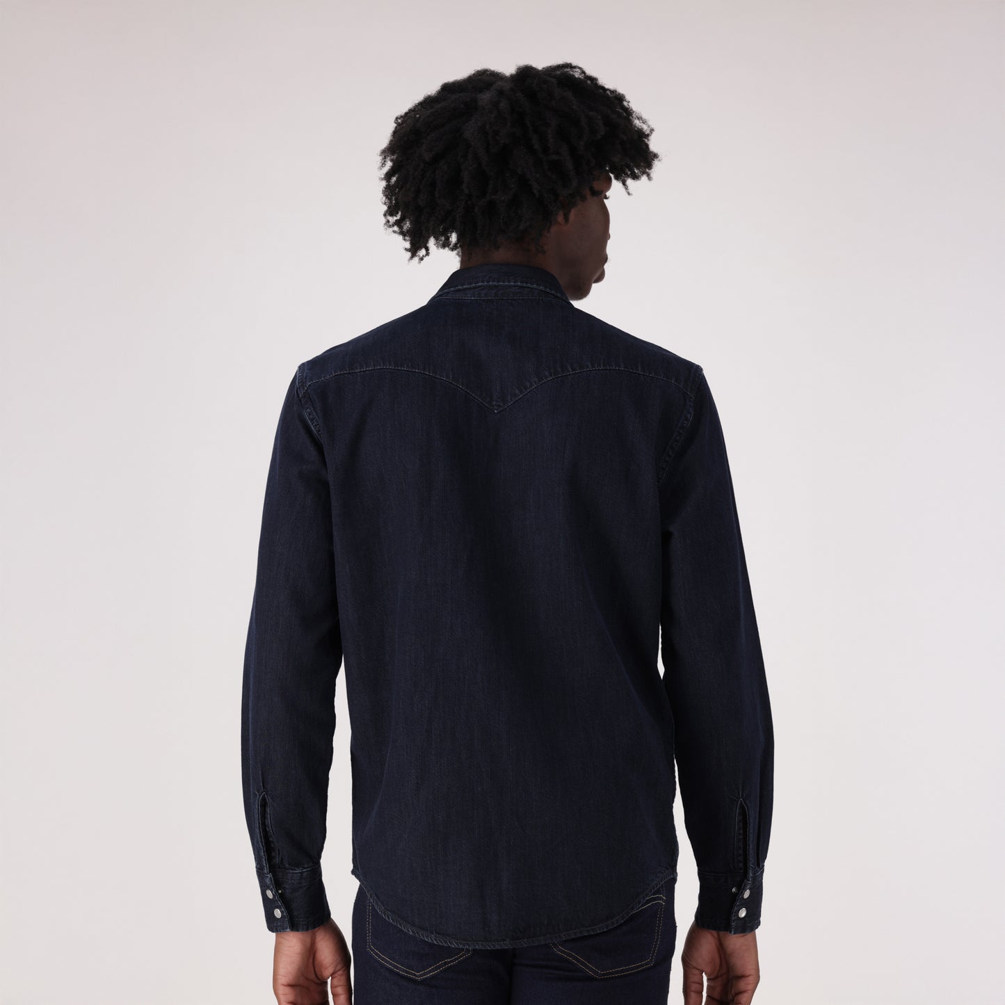 LEVI'S® MEN'S CLASSIC STANDARD FIT WESTERN SHIRT - BLUE