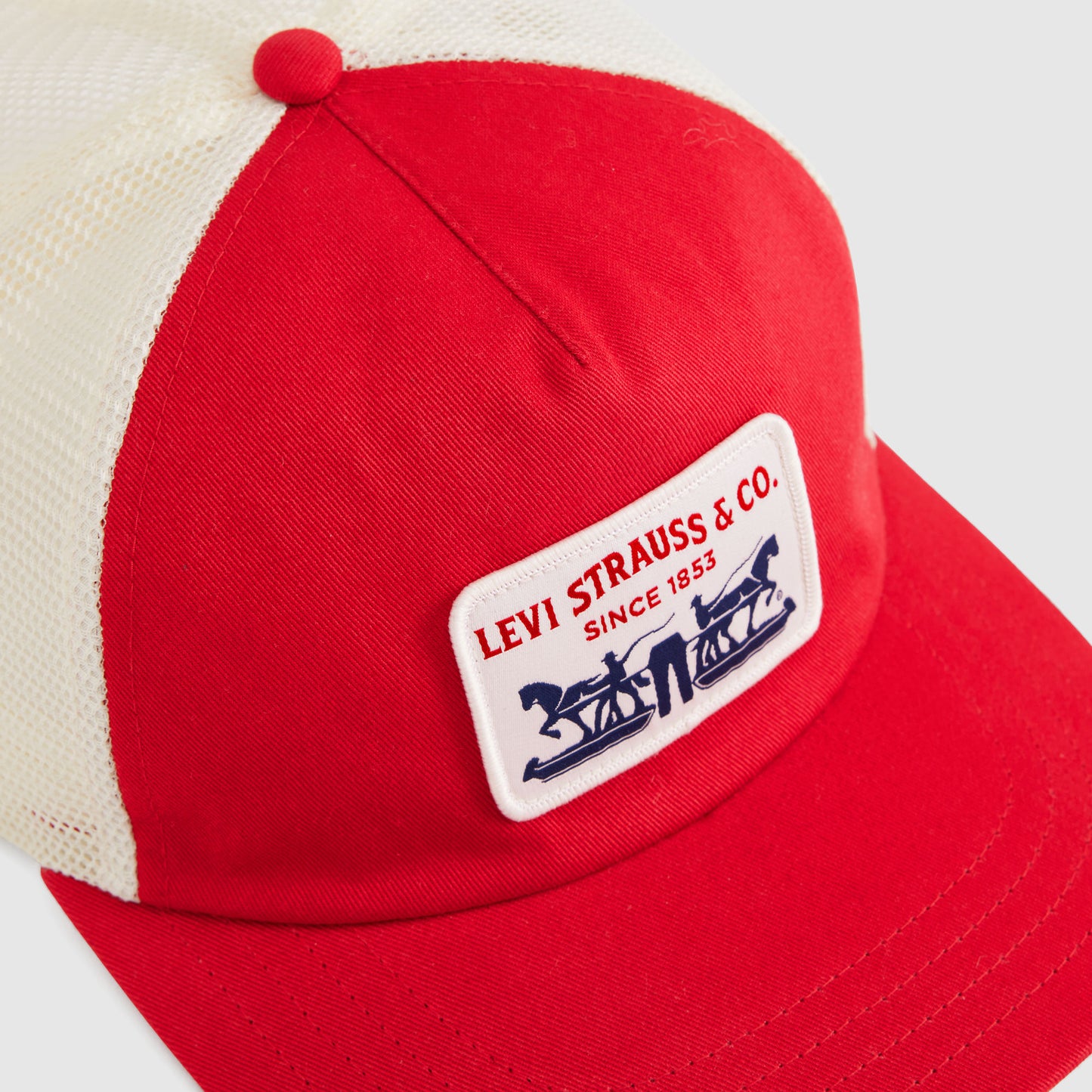 LEVI'S® MEN'S PRESIDIO TRUCKER CAP - REDS