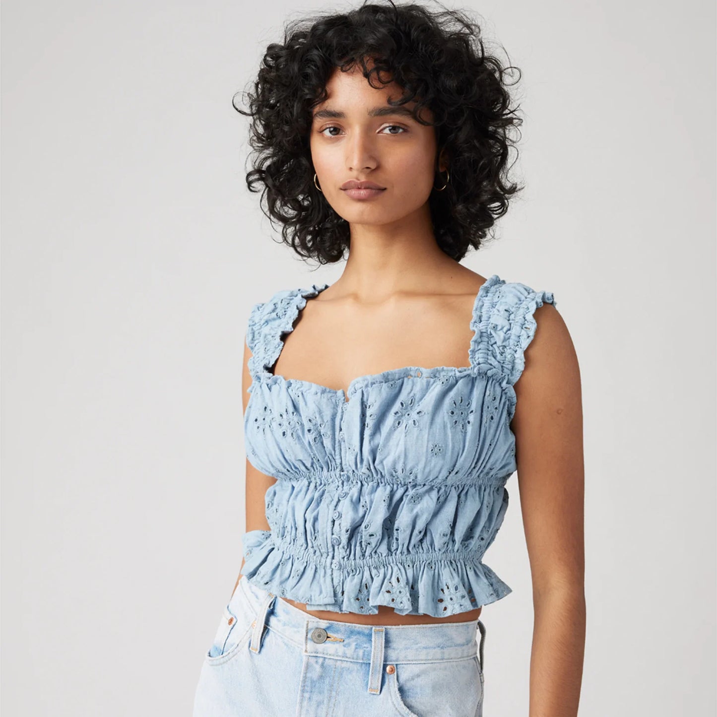 LEVI'S® WOMEN'S AMAYA BLOUSE - MED INDIGO - FLAT FINISH