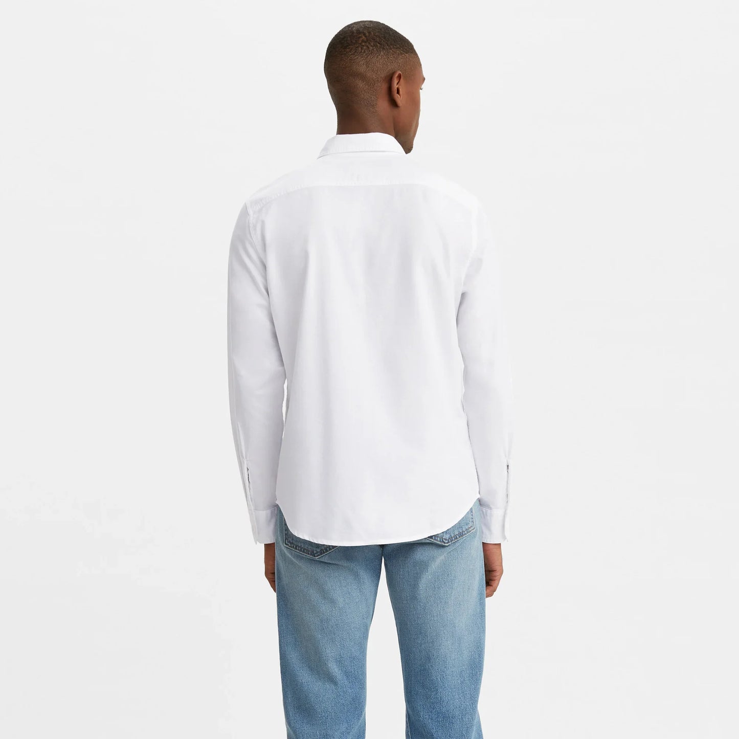 LEVI'S® MEN'S CLASSIC POCKET STANDARD FIT SHIRT - NEUTRAL