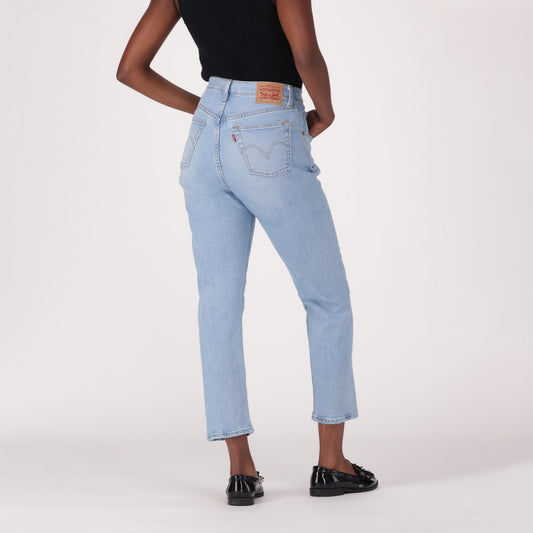 LEVI'S® WOMEN'S 501® ORIGINAL CROPPED JEANS - MED INDIGO - WORN IN