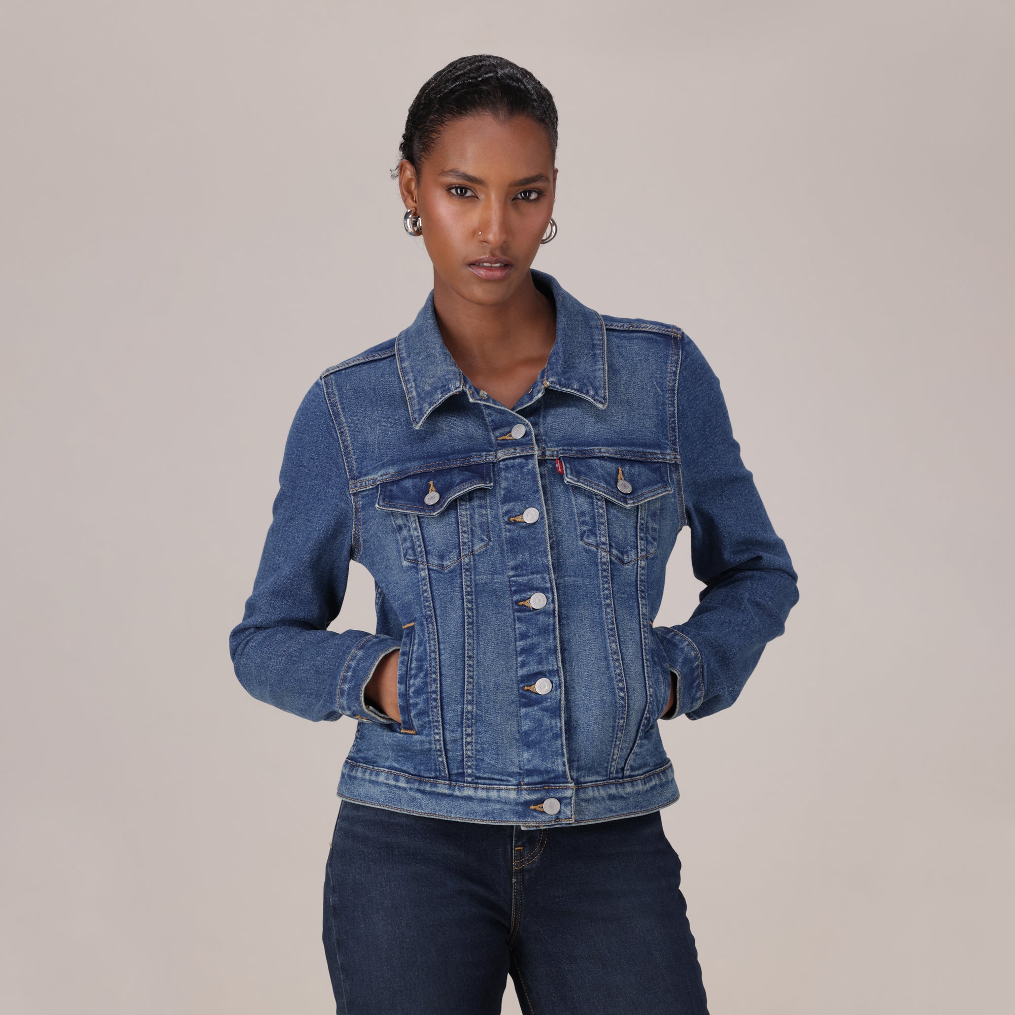 Levi’s® Women's Original Trucker Jacket - Med Indigo - Worn In