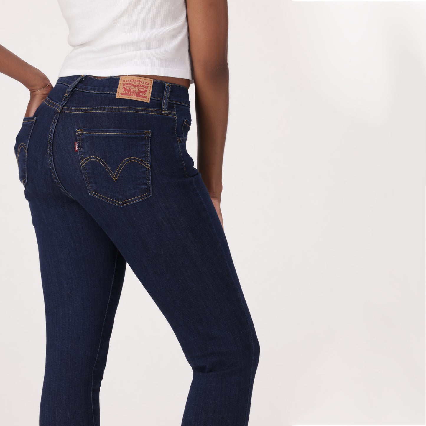 LEVI'S® WOMEN'S CURVY SKINNY - DARK INDIGO - FLAT FINISH