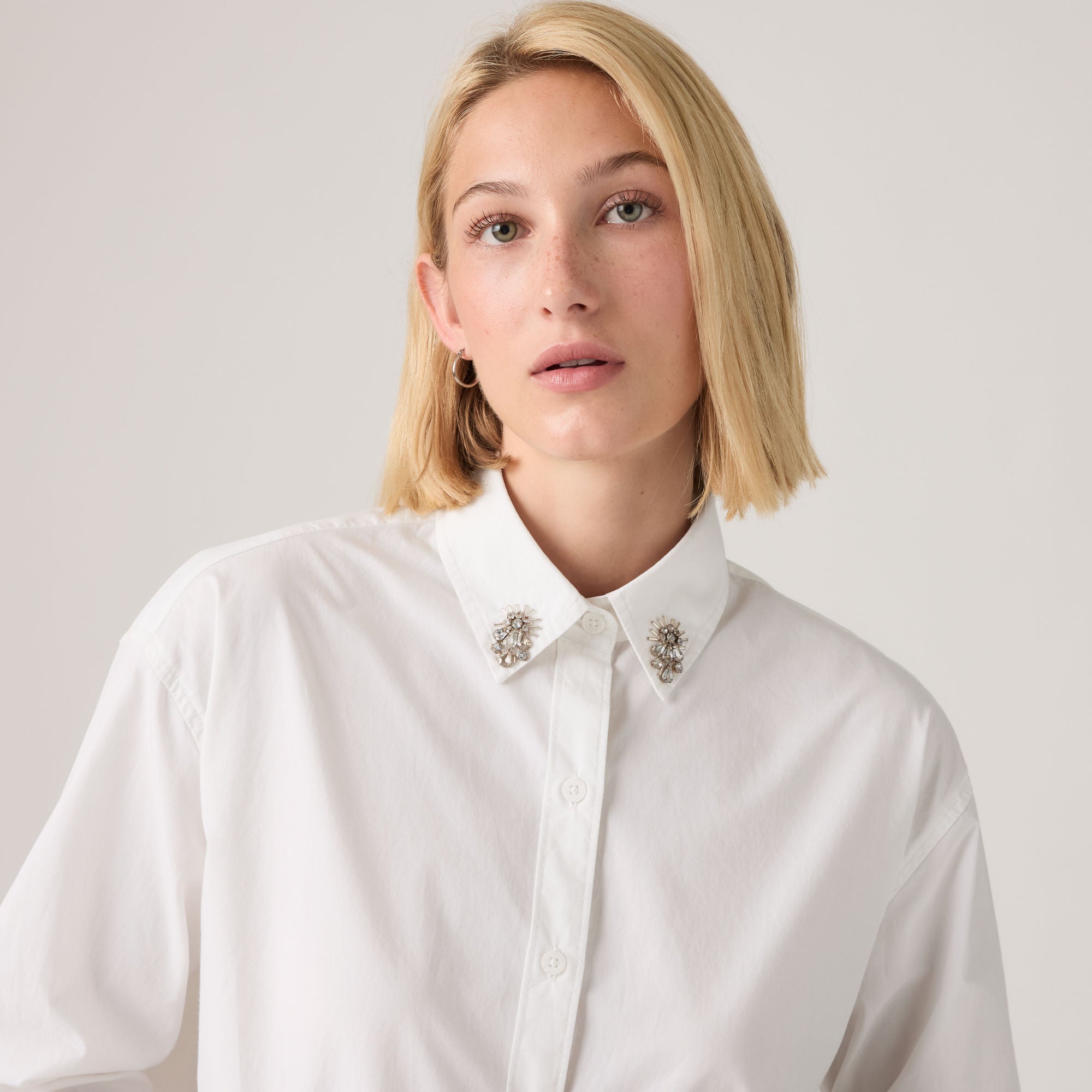 LEVI'S® WOMEN'S CROPPED HARLIE SHIRT - PINK