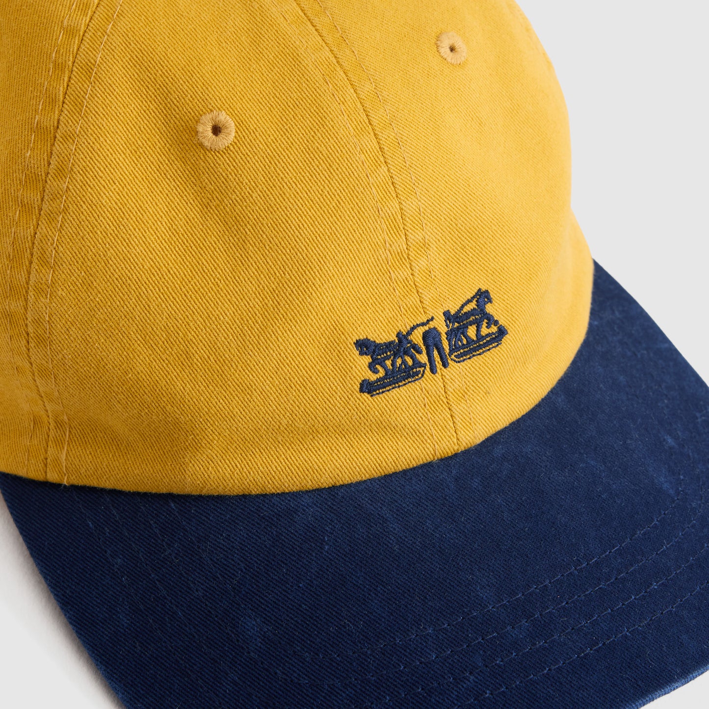 LEVI'S® MEN'S ROCKRIDGE DAD CAP - MULTI-COLOR