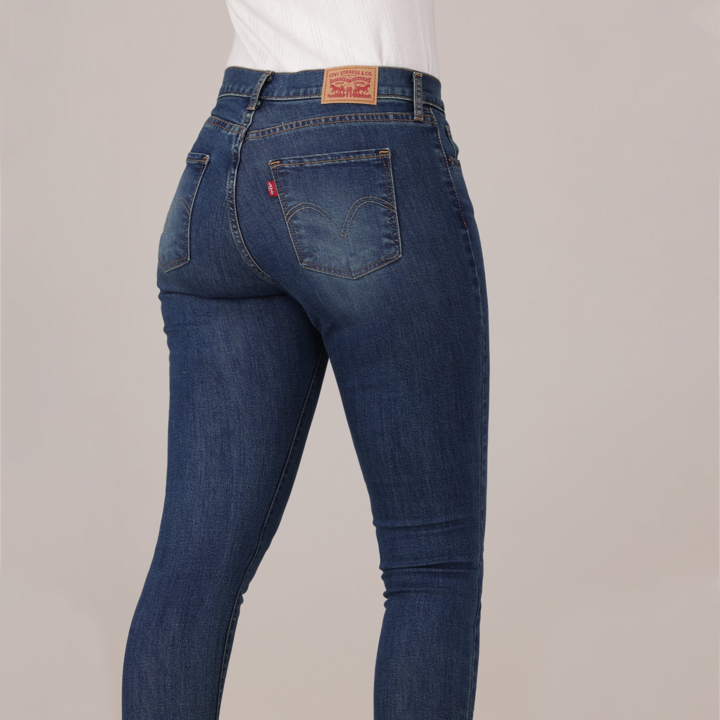 LEVI'S® WOMEN'S CURVY SKINNY - DARK INDIGO WORN IN