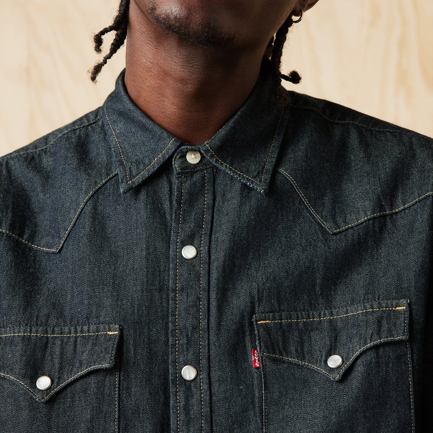 LEVI'S® MEN'S CLASSIC STANDARD FIT WESTERN SHIRT - BLUE