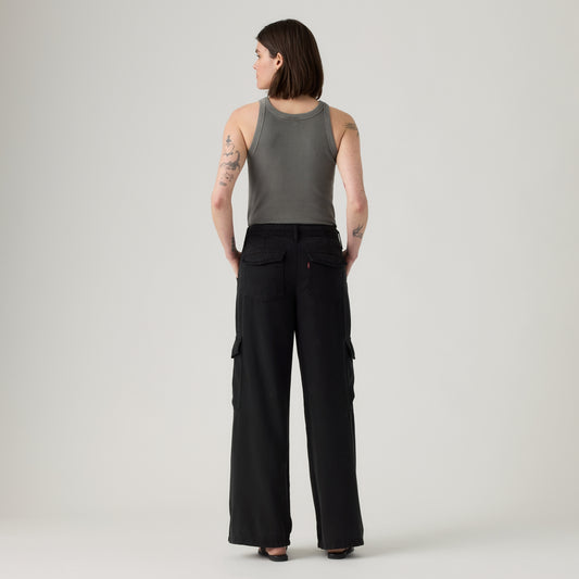 LEVI'S® WOMEN'S BAGGY DAD CARGOS - BLACK