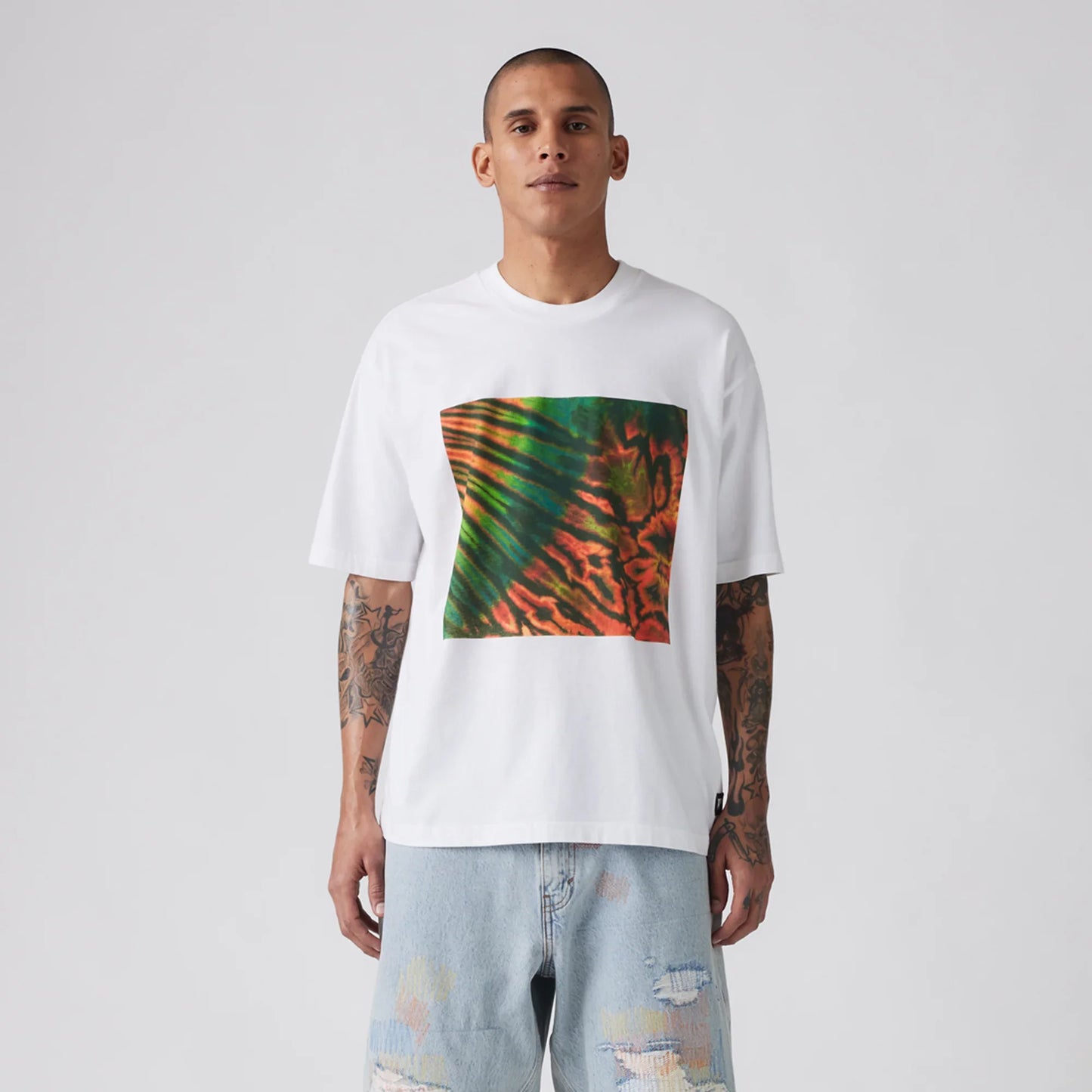 LEVI'S® SKATEBOARDING MEN'S GRAPHIC BOXY T-SHIRT - WHITE