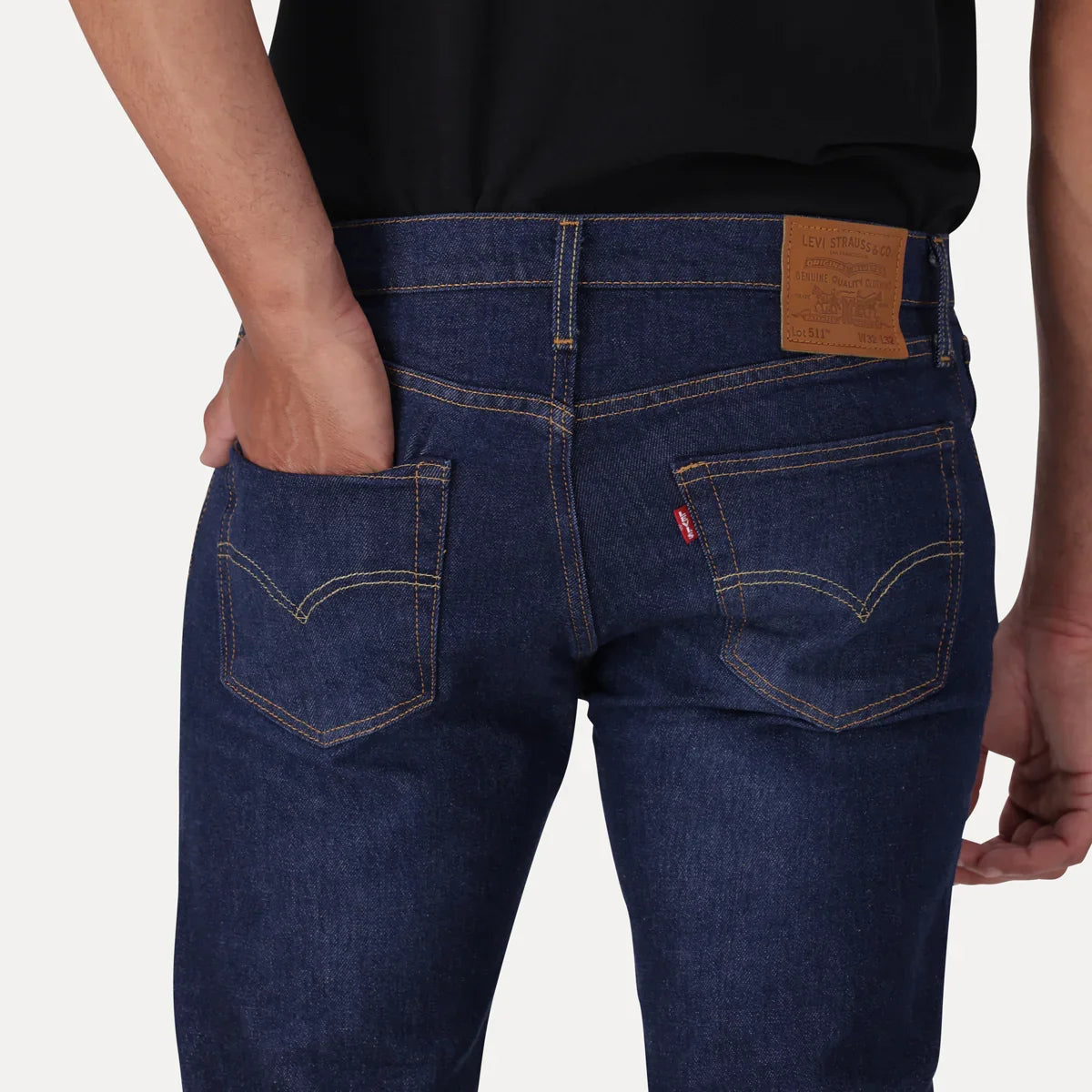 LEVI'S® MEN'S 511™ SLIM JEANS - MEDIUM WASH