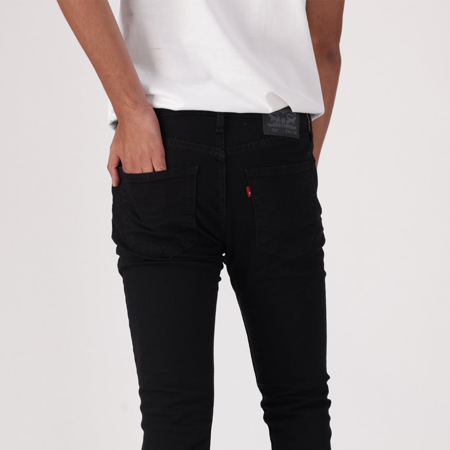 LEVI'S® MEN'S 511™ SLIM JEANS - BLACK