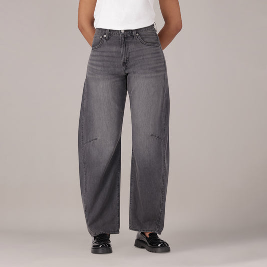 LEVI'S® WOMEN'S CINCH BARREL JEANS - BLACK