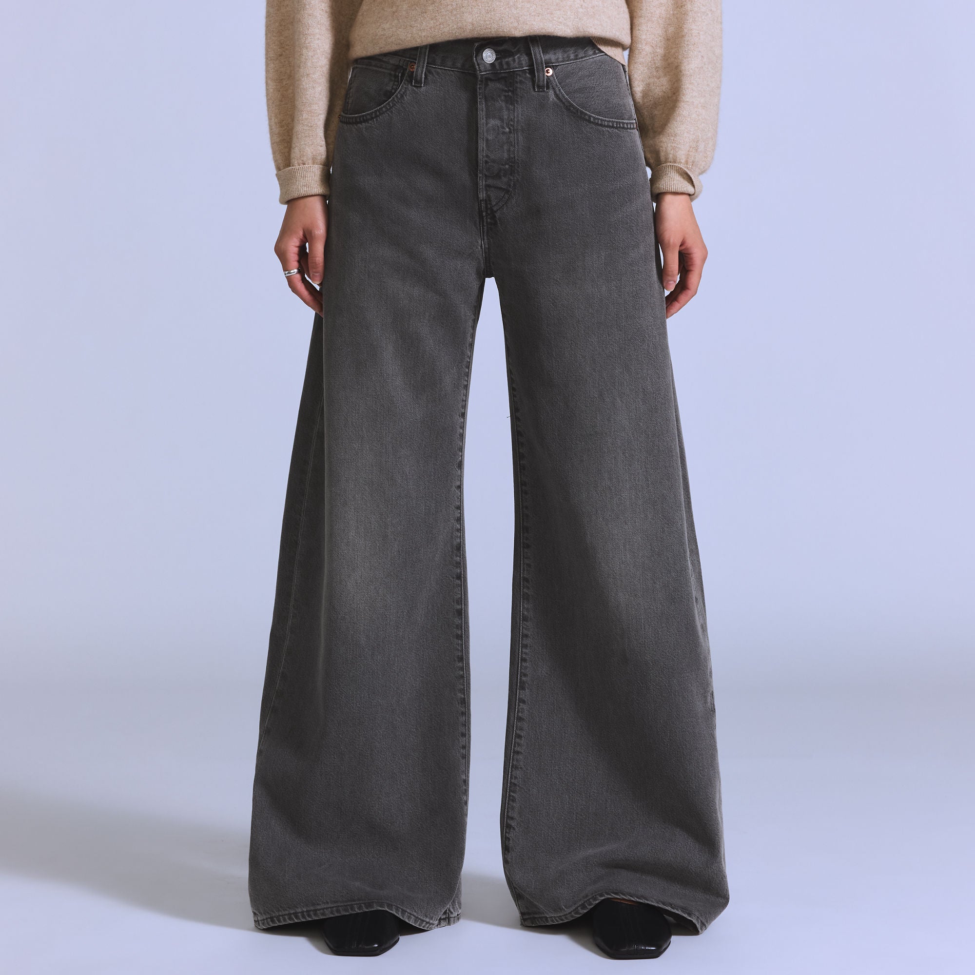 LEVI'S® BLUE TAB™ WOMEN'S MAX LOOSE JEANS - BLACK