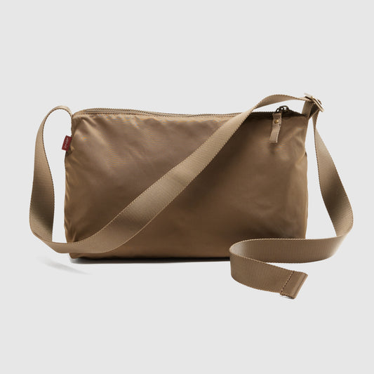 LEVI'S® WOMEN'S ALI SMALL SHOULDER BAG - BROWN