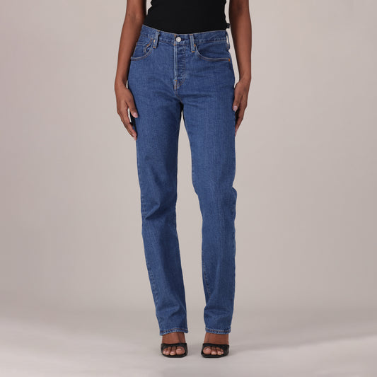 LEVI'S® WOMEN'S 501® ORIGINAL JEANS - MED INDIGO - WORN IN