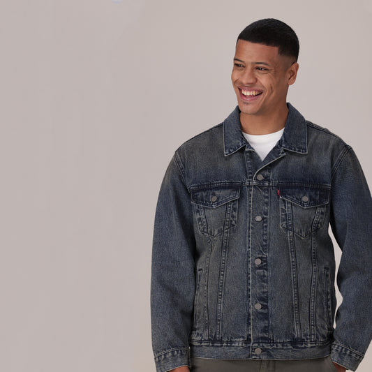 LEVI'S® MEN'S RELAXED TRUCKER JACKET - BLACK