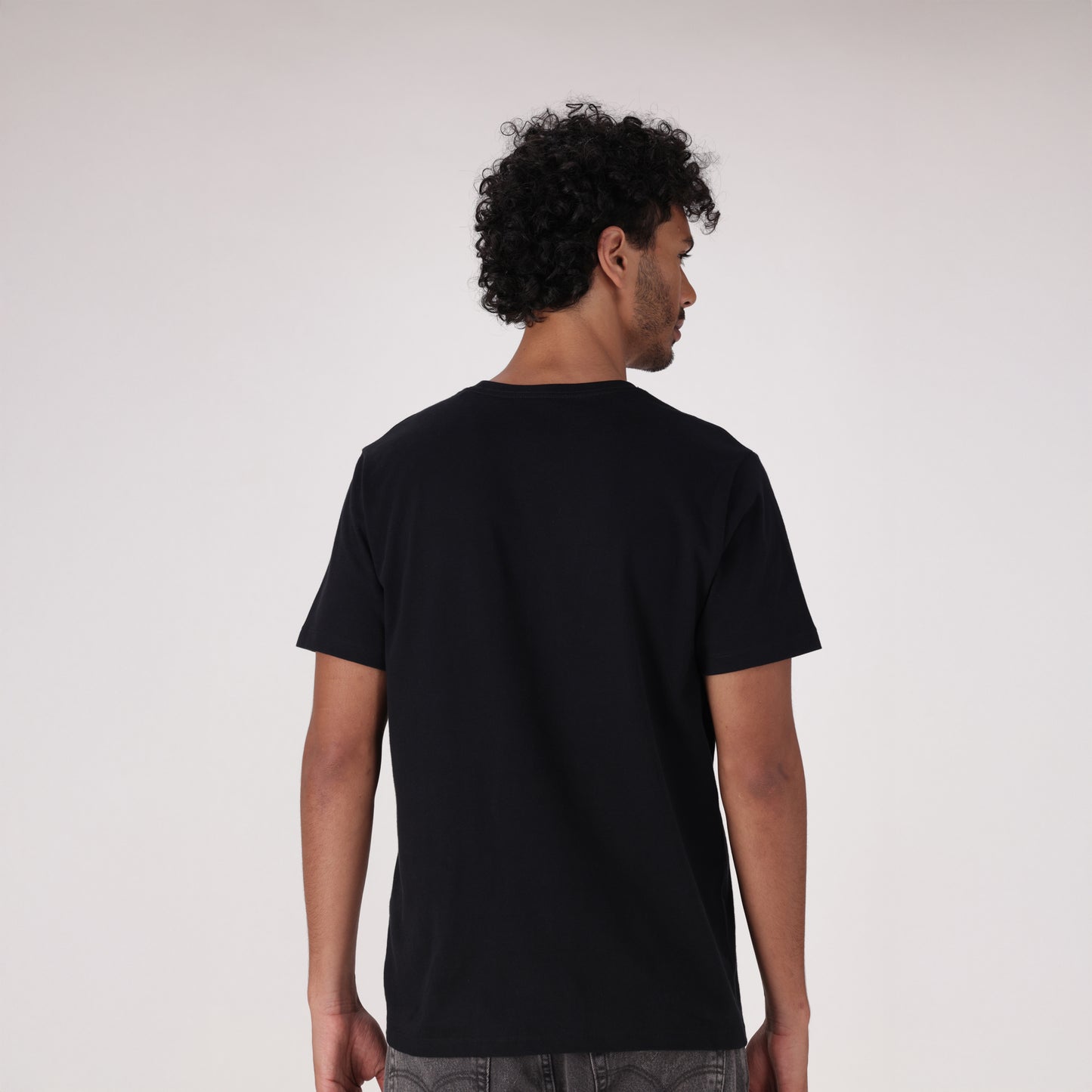 LEVI'S® MEN'S ORIGINAL HOUSEMARK T-SHIRT - BLACK