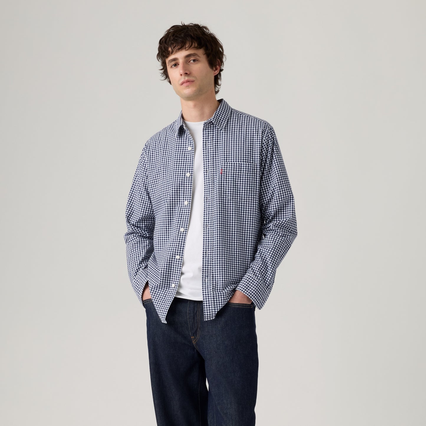 LEVI'S® MEN'S CLASSIC POCKET STANDARD FIT SHIRT - MULTI COLOUR