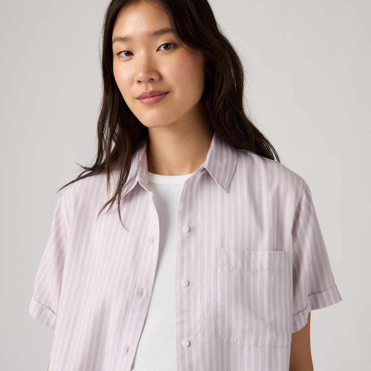 LEVI'S® WOMEN'S DARLENE SHORT-SLEEVE SHIRT - PURPLE