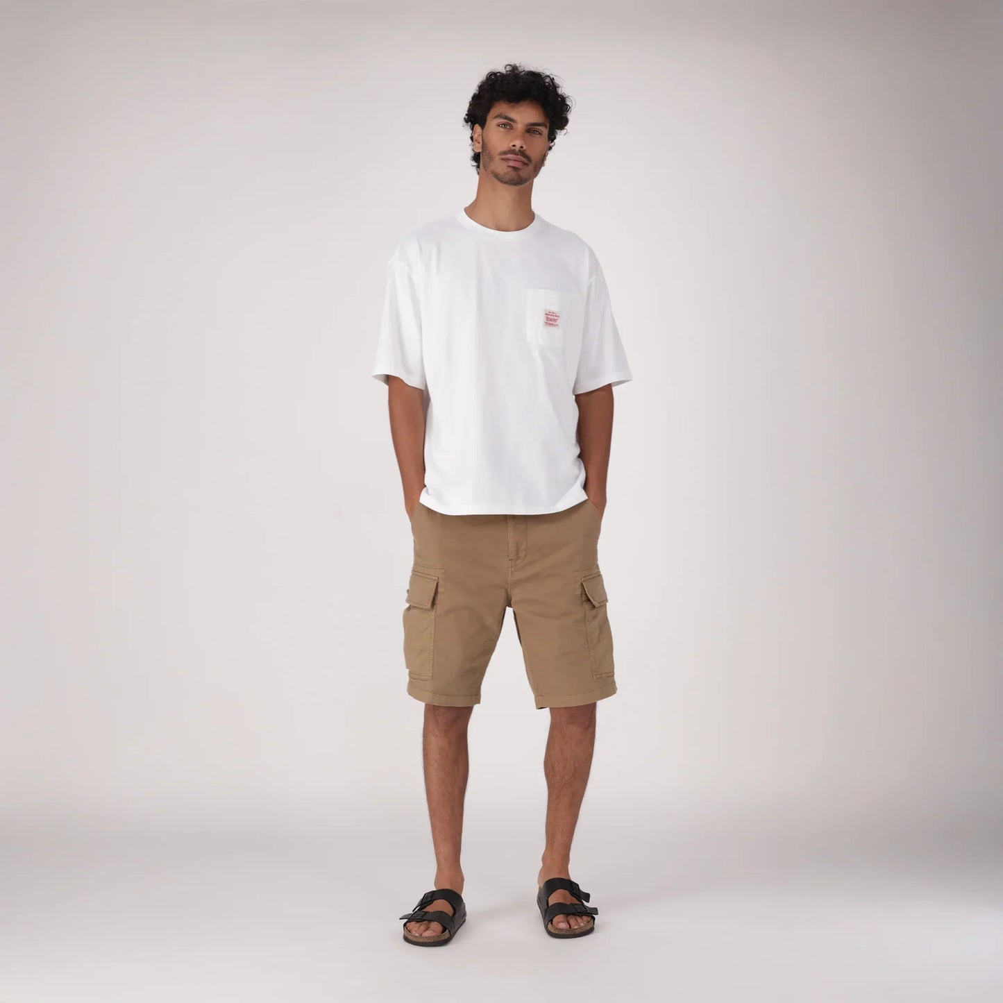 LEVI'S® MEN'S CARRIER CARGO SHORTS - TAN