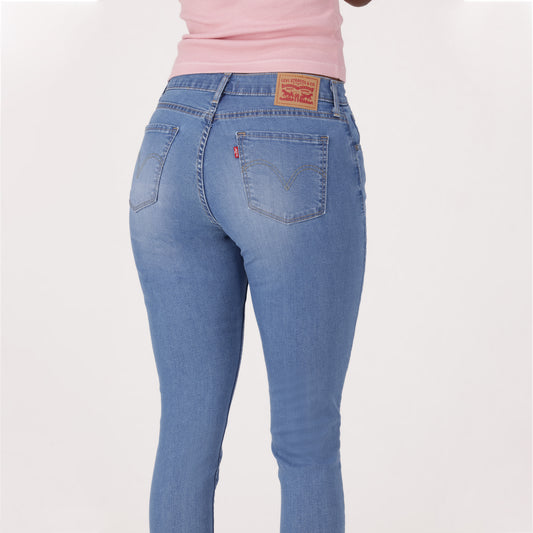 LEVI'S® WOMEN'S CURVY HIGH-RISE SUPER SKINNY - MED INDIGO - WORN IN