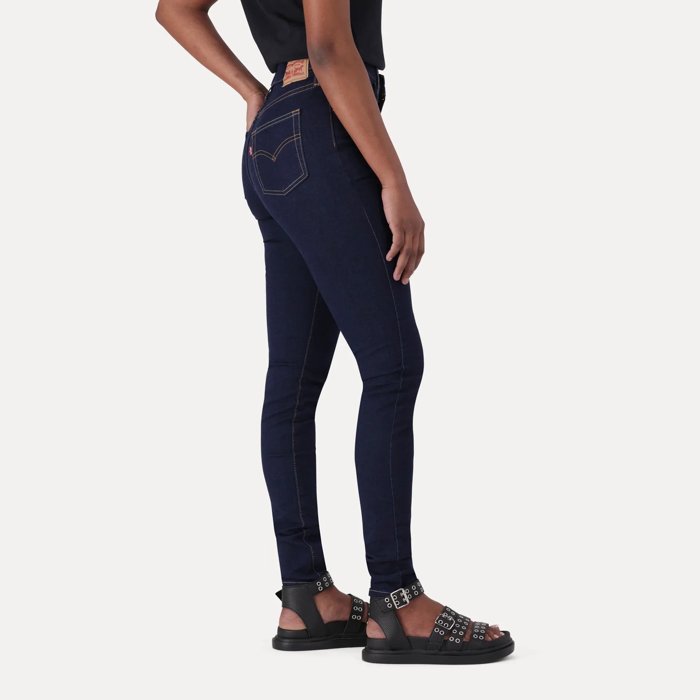 LEVI'S® WOMEN'S 720 HIGH-RISE SUPER SKINNY JEANS - DARK INDIGO - FLAT FINISH