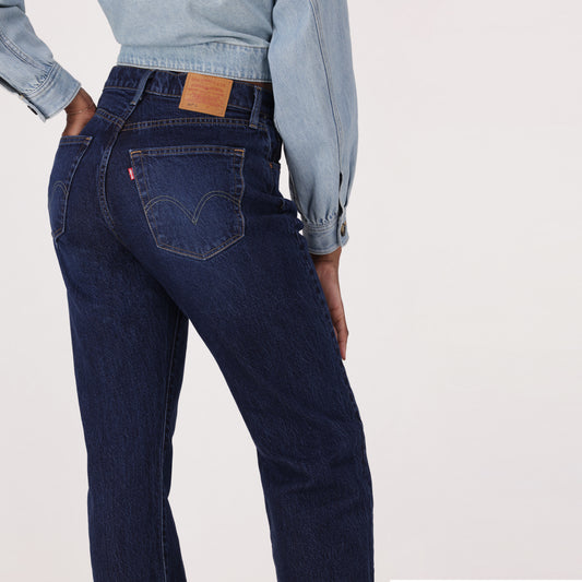 LEVI'S® WOMEN'S 501® CURVE JEANS - MED INDIGO - WORN IN