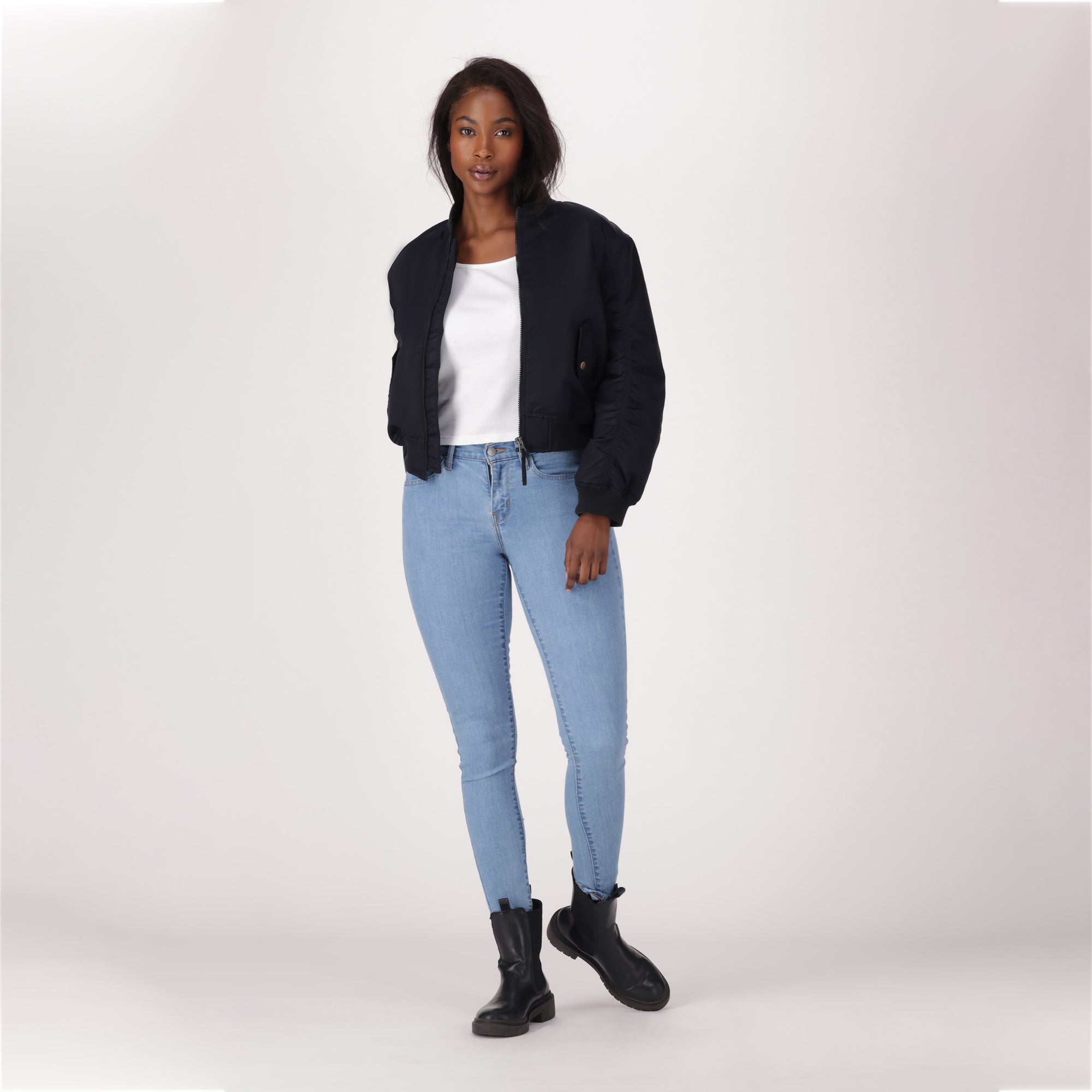 LEVI'S® WOMEN'S CURVY SKINNY - MED INDIGO - WORN IN