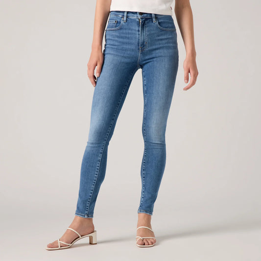 LEVIโSยฎ WOMEN'S 721 HIGH-RISE SKINNY JEANS - MED INDIGO - WORN IN