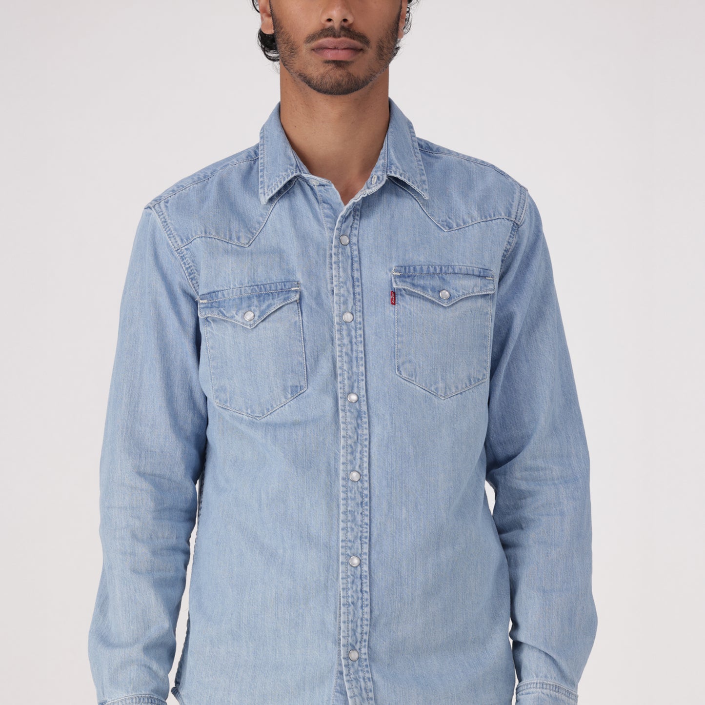 LEVI'S® MEN'S CLASSIC STANDARD FIT WESTERN SHIRT - MED INDIGO - FLAT FINISH