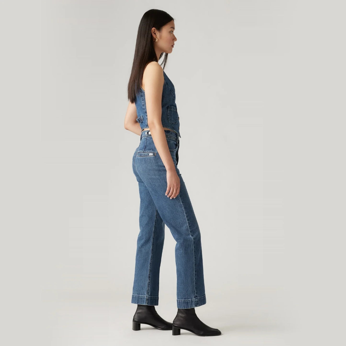 LEVI'S® WOMEN'S RIBCAGE STRAIGHT ANKLE TAILORED JEANS - DARK INDIGO - WORN IN