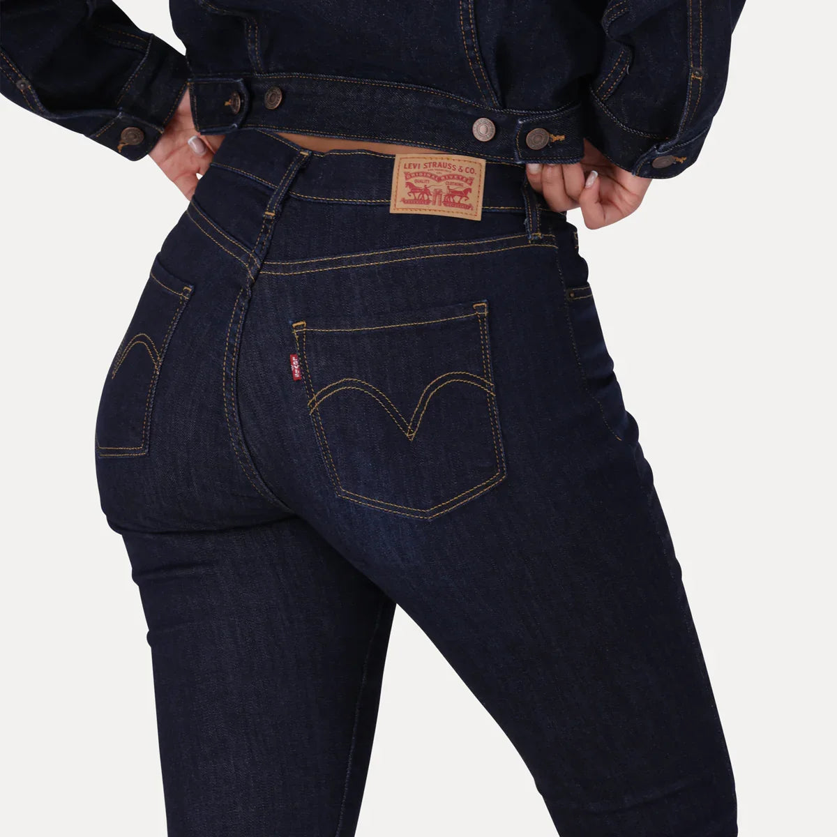 LEVI'S® WOMEN'S CURVY HIGH-RISE SUPER SKINNY - DARK INDIGO - WORN IN