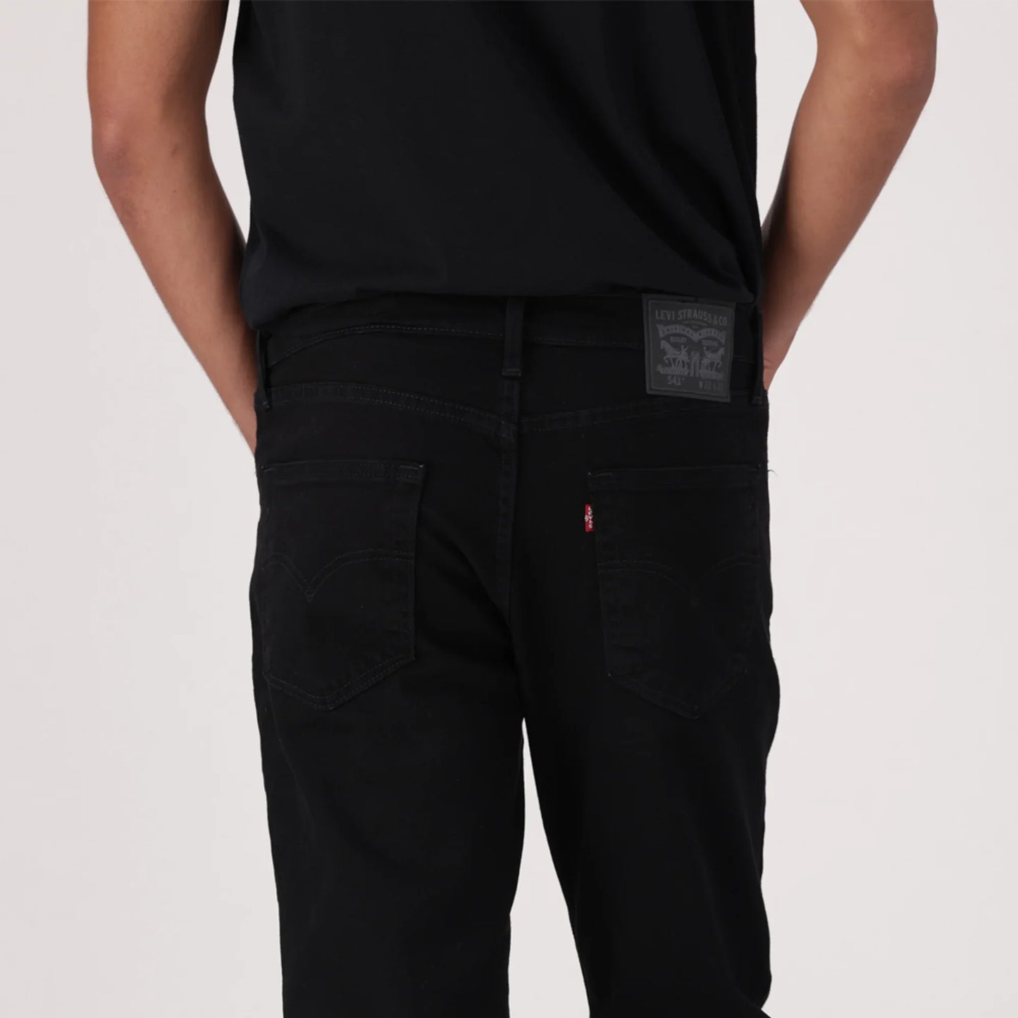 LEVI'S® MEN'S 541™ ATHLETIC TAPER JEANS - BLACK