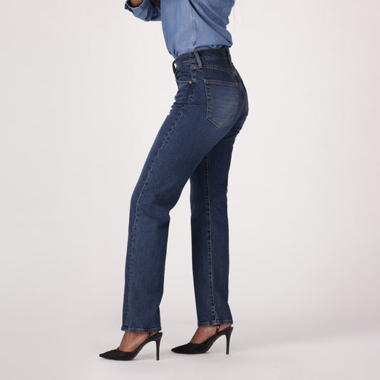 LEVI'Sยฎ WOMEN'S 501ยฎ CURVE JEANS - MED INDIGO - WORN IN