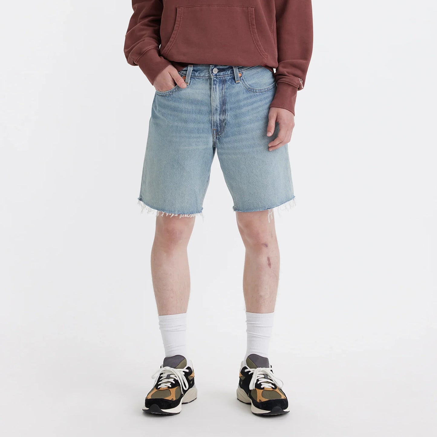 LEVI'S® MEN'S 468 LOOSE SHORTS - LIGHT INDIGO - WORN IN