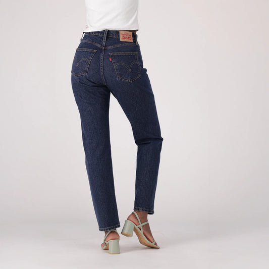 LEVI'S® WOMEN'S 501® CURVE JEANS - MED INDIGO - WORN IN