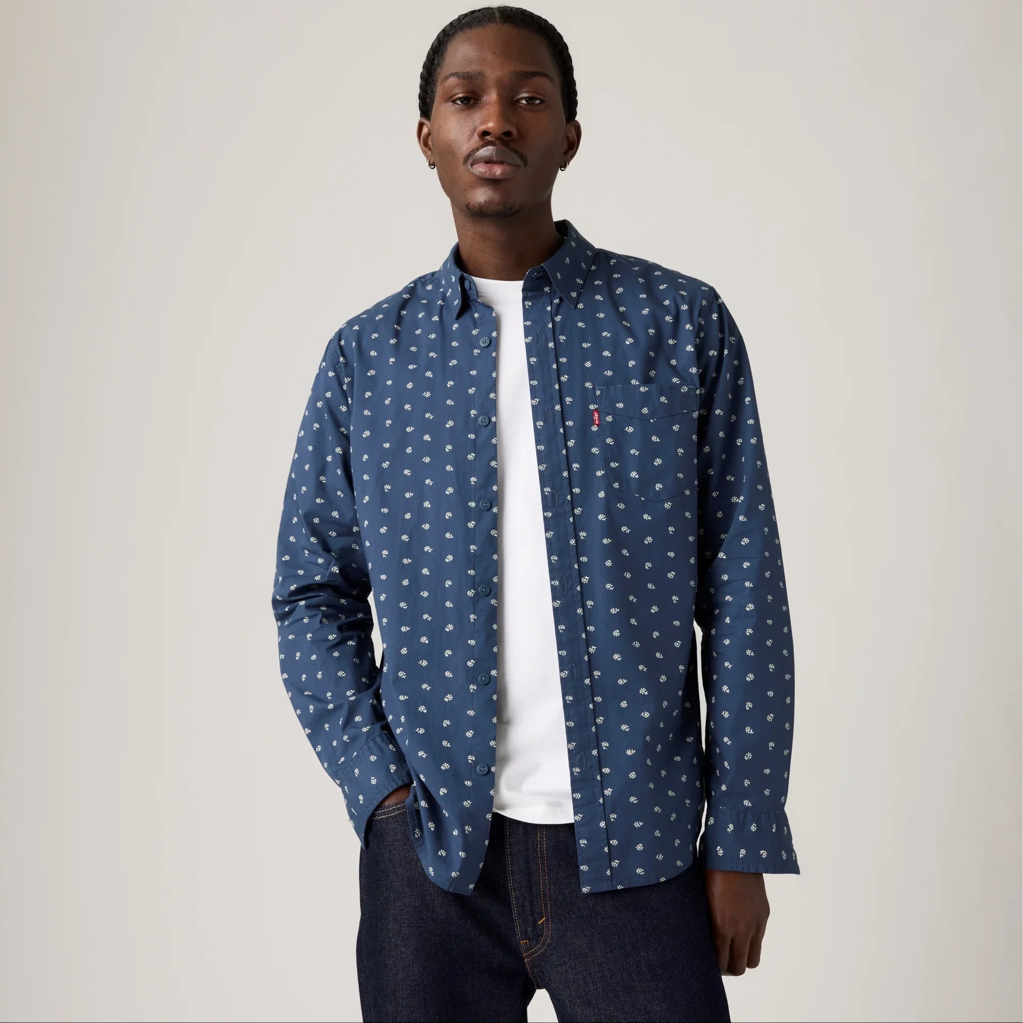 LEVI'S® MEN'S CLASSIC POCKET STANDARD FIT SHIRT - MULTI COLOUR