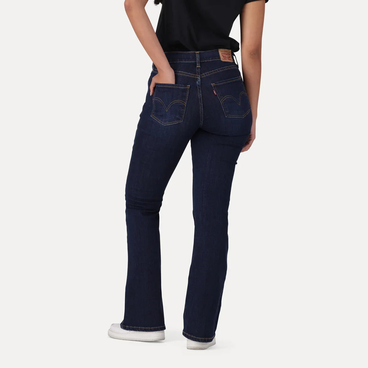 LEVI'S® WOMEN'S CURVY FLARE - DARK INDIGO - WORN IN