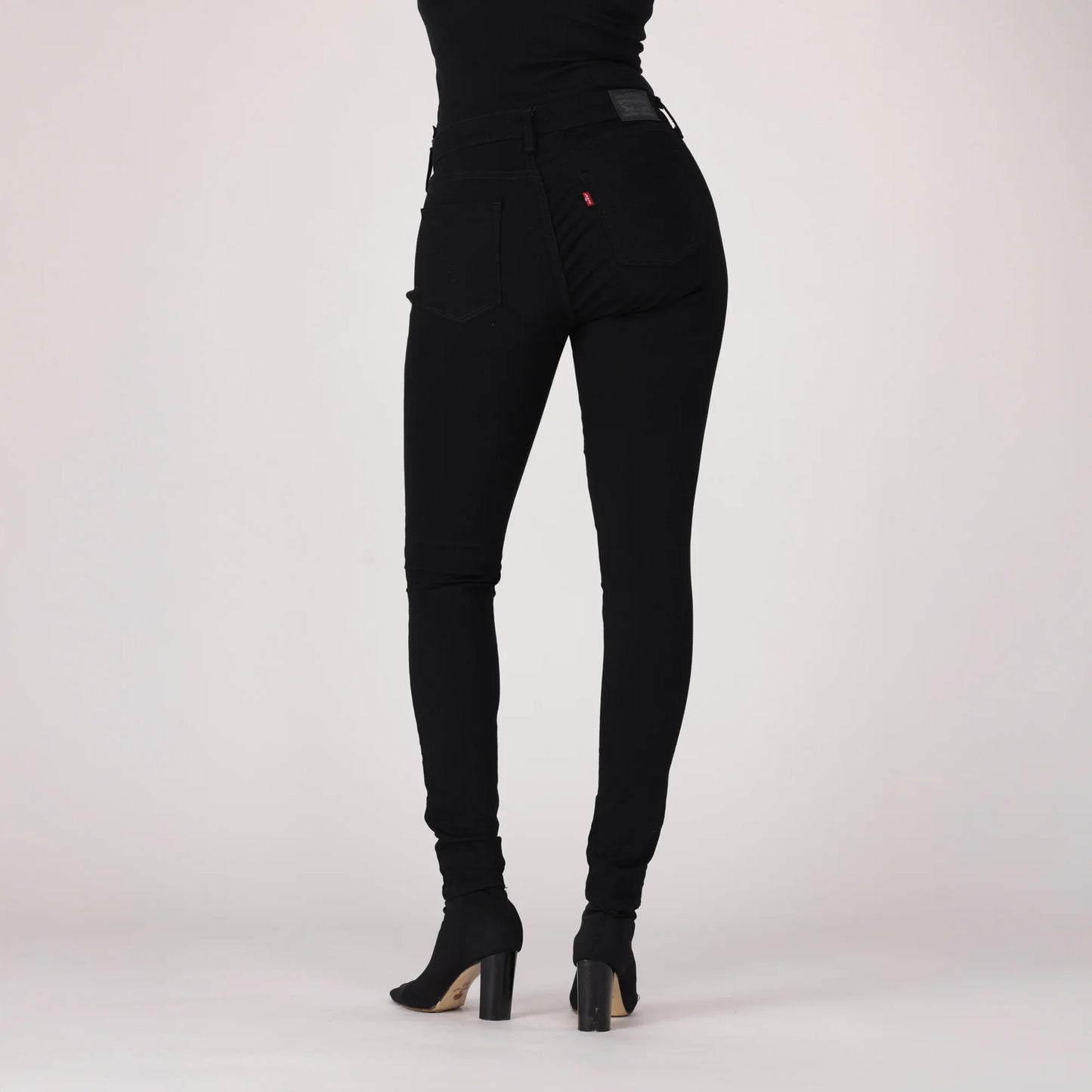 LEVI'S® WOMEN'S CURVY SUPER SKINNY - BLACK