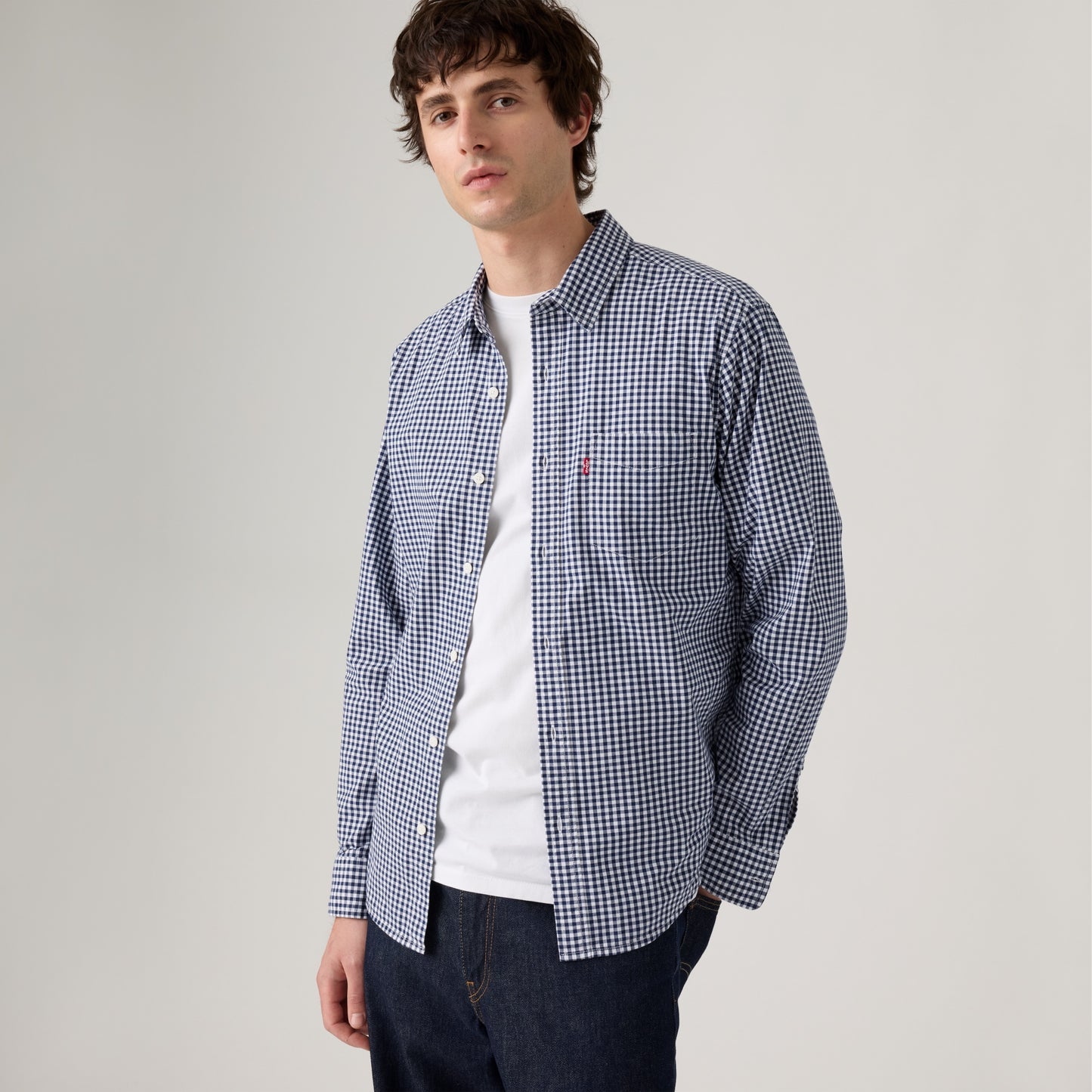 LEVI'S® MEN'S CLASSIC POCKET STANDARD FIT SHIRT - MULTI COLOUR